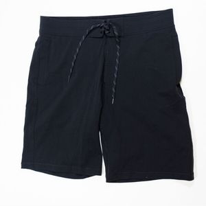 Lululemon power yoga shorts